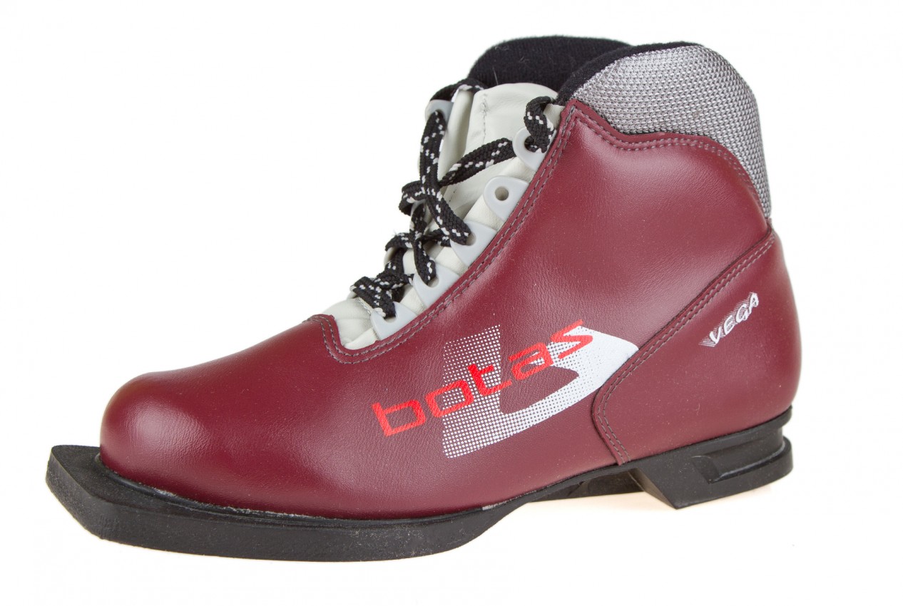 Лыжные ботинки Botas 1990