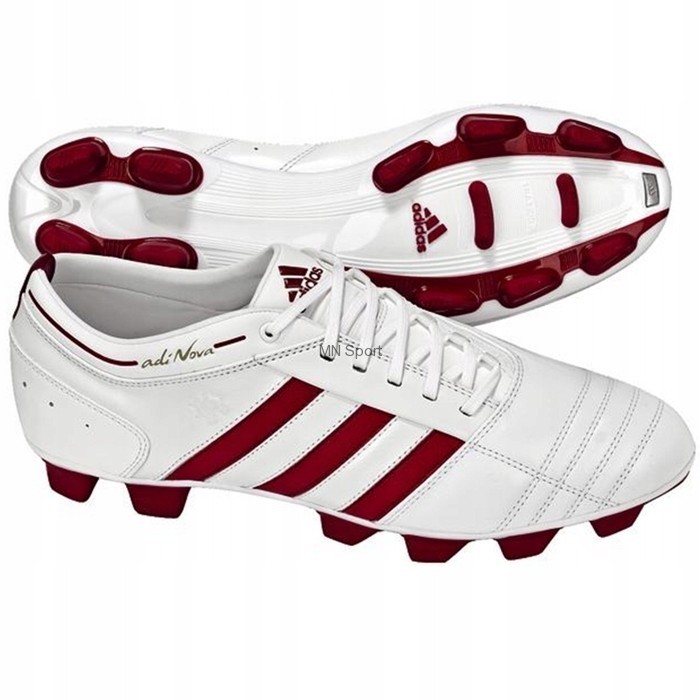 adinova football boots